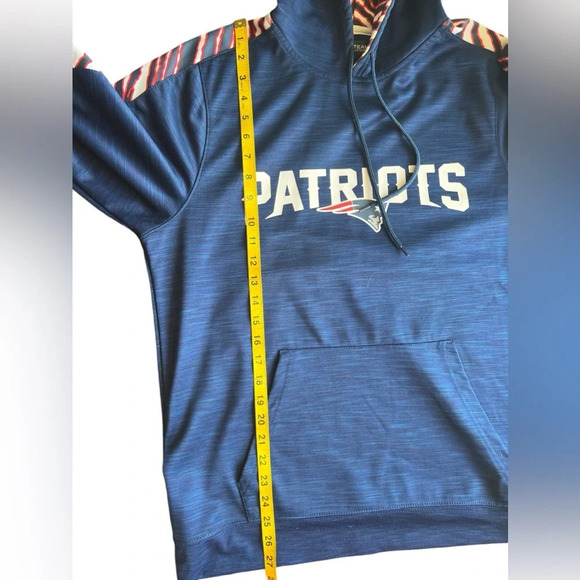 Zubaz NFL New England Patriots Pullover Hoodie Zebra Print Men’s Size M - Picture 3 of 4